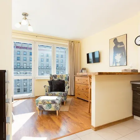 Center Krucza By Renters Appartamento *