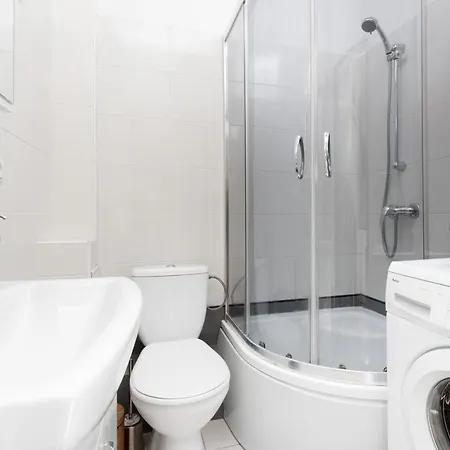 Appartamento Center Krucza By Renters Varsavia