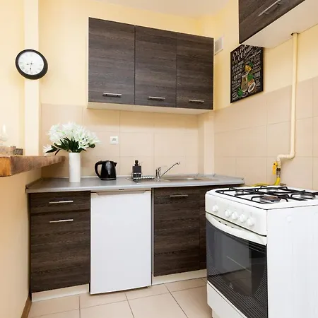 Center Krucza By Renters Appartamento