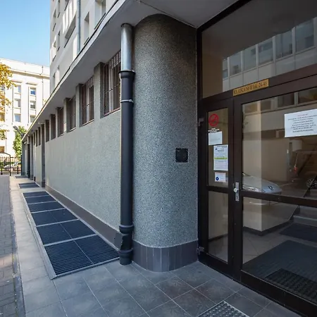 Center Krucza By Renters